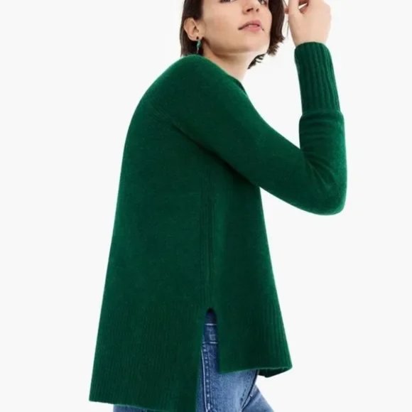 J. Crew Merino Wool/Alpaca Blend Baby Blue Super Soft V-Neck Sweater || SZ XS - Picture 3 of 9